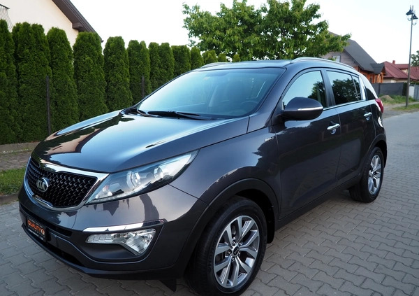 kia mazowieckie Kia Sportage cena 59800 przebieg: 198000, rok produkcji 2014 z Sławno